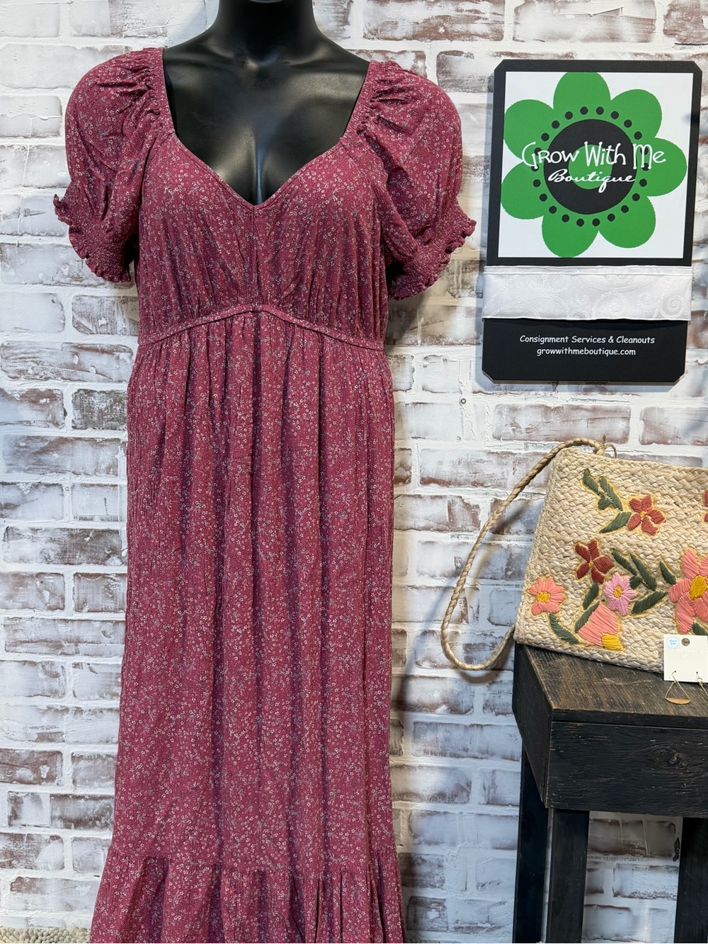 Sonoma maternity Dusty Rose Floral Puff-Sleeve Maxi Dress